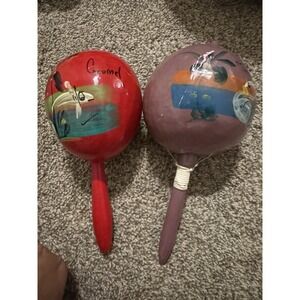2 Handcrafted Souvenir Hand Painted Mexican‎ Maracas Percussion Instrument